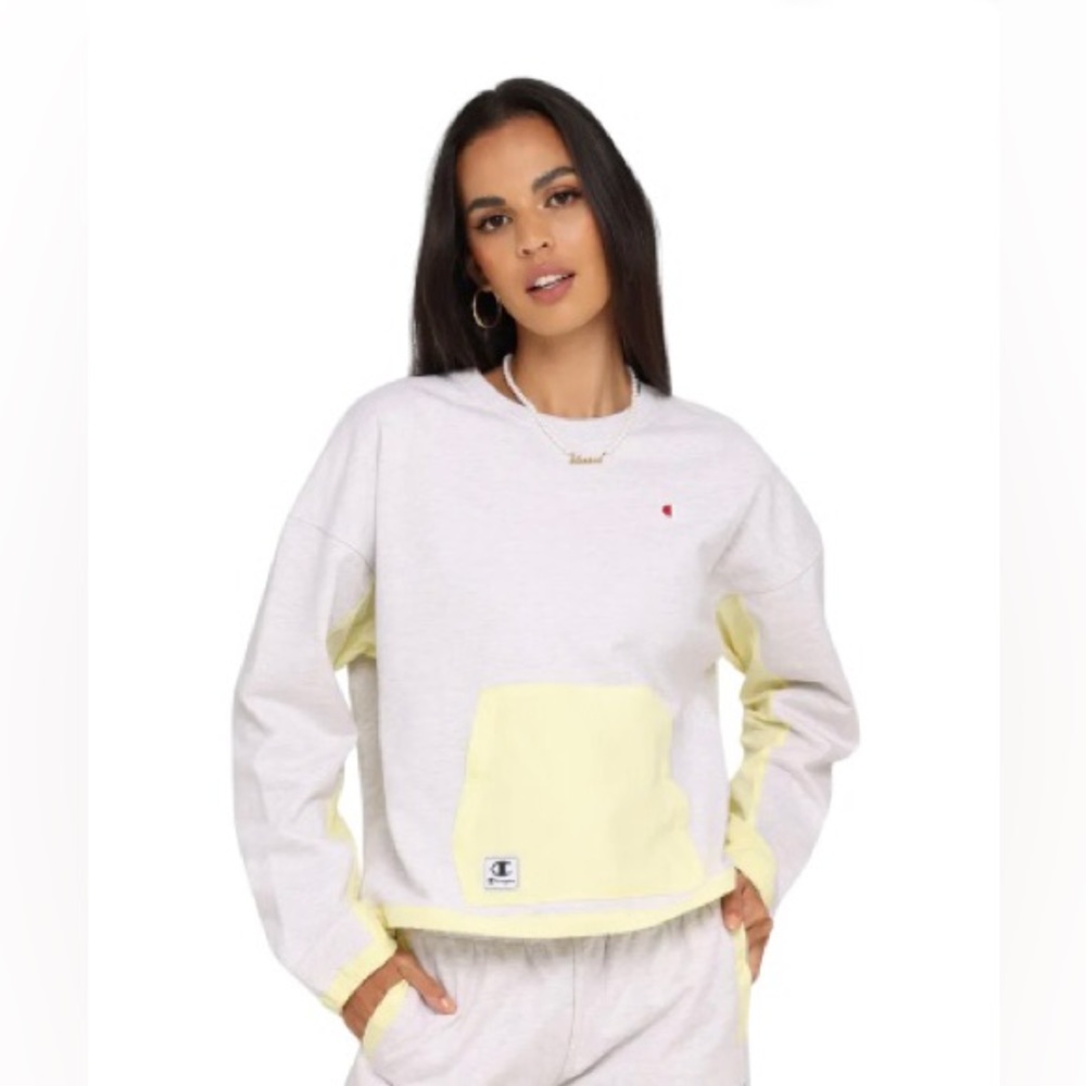 Champion women’s poplin mix media crew lemon size M